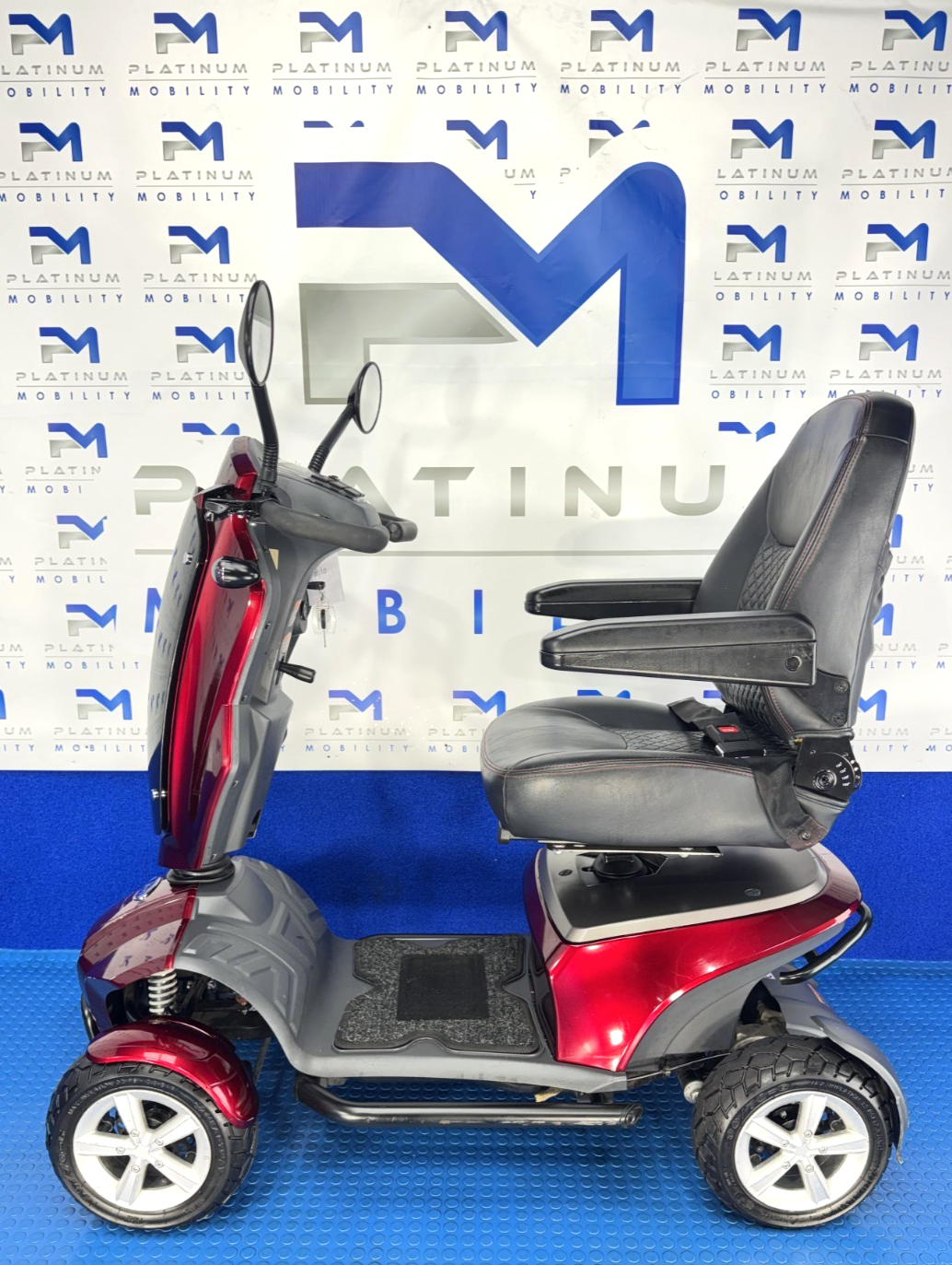 TGA Vita Lite 8mph Mobility Scooter New Batteries Air Tyres No VAT Ref 4104