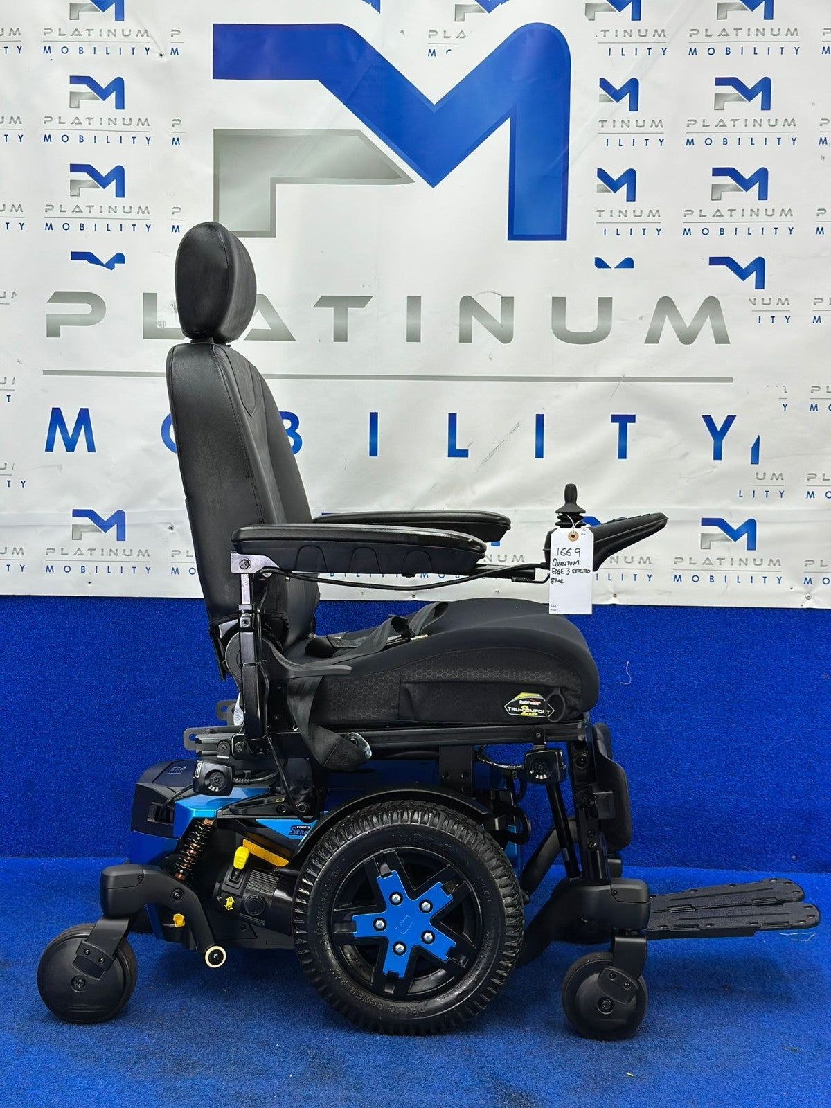 PRIDE QUANTUM Q6 EDGE 3 STRETTO 4 MPH ELECTRIC POWER WHEELCHAIR POWERCHAIR 1669