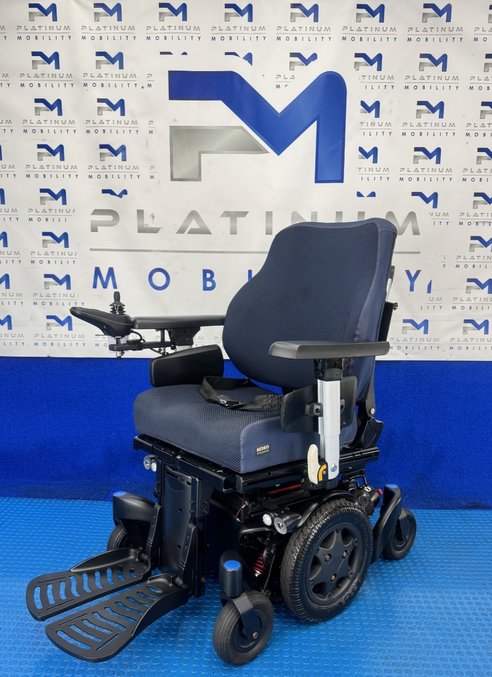 SUNRISE QUICKIE Q500M 6MPH ELECTRIC WHEELCHAIR RISER TILT POWERCHAIR 2440