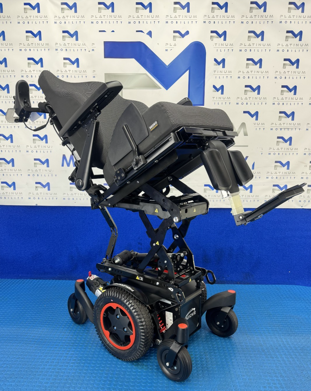 Sunrise Quickie Q300M Mini Powerchair 4 mph Riser, Tilt Electric Wheelchair 2807