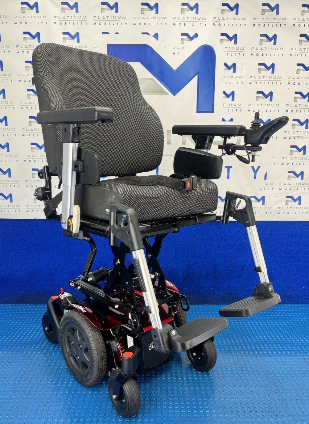 Sunrise Quickie Q300M Powerchair 4 mph Riser, Tilt Electric Wheelchair 2878