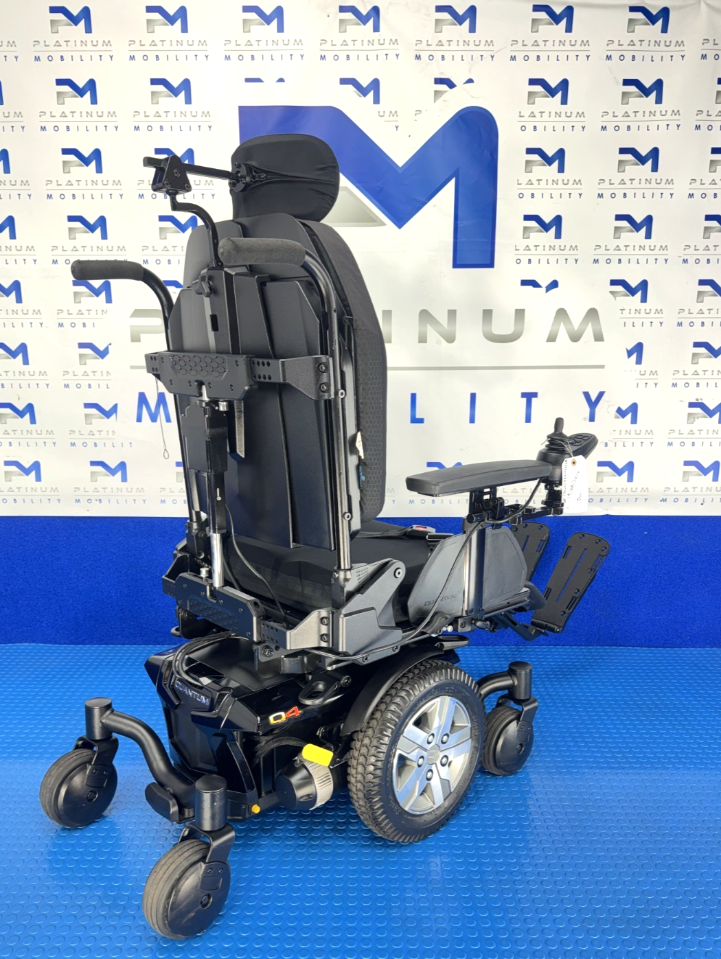 PRIDE QUANTUM Q4 MWD 6MPH ELECTRIC TILT MOBILITY WHEELCHAIR 2982
