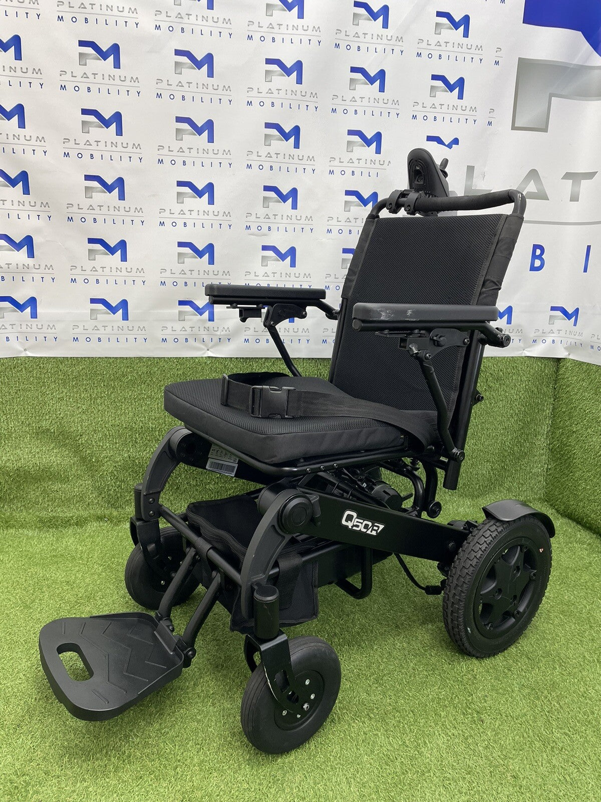 QUICKIE Q50R FOLDING 4MPH TRANSPORTABLE LITHIUM ELECTRIC POWERCHAIR WHEELCHAIR