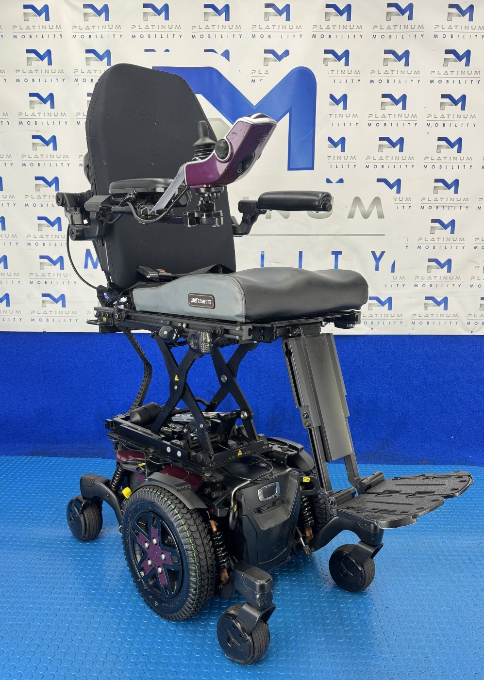 PRIDE QUANTUM EDGE 3 STRETTO 6MPH ELECTRIC POWER WHEELCHAIR POWERCHAIR 2774