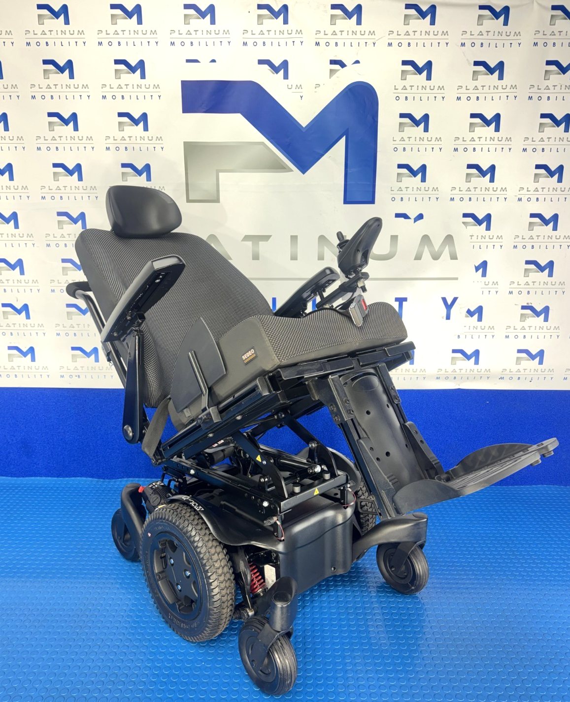 Sunrise Quickie Q400M MWD 4mph Powerchair Electric Wheelchair Mobility 1058