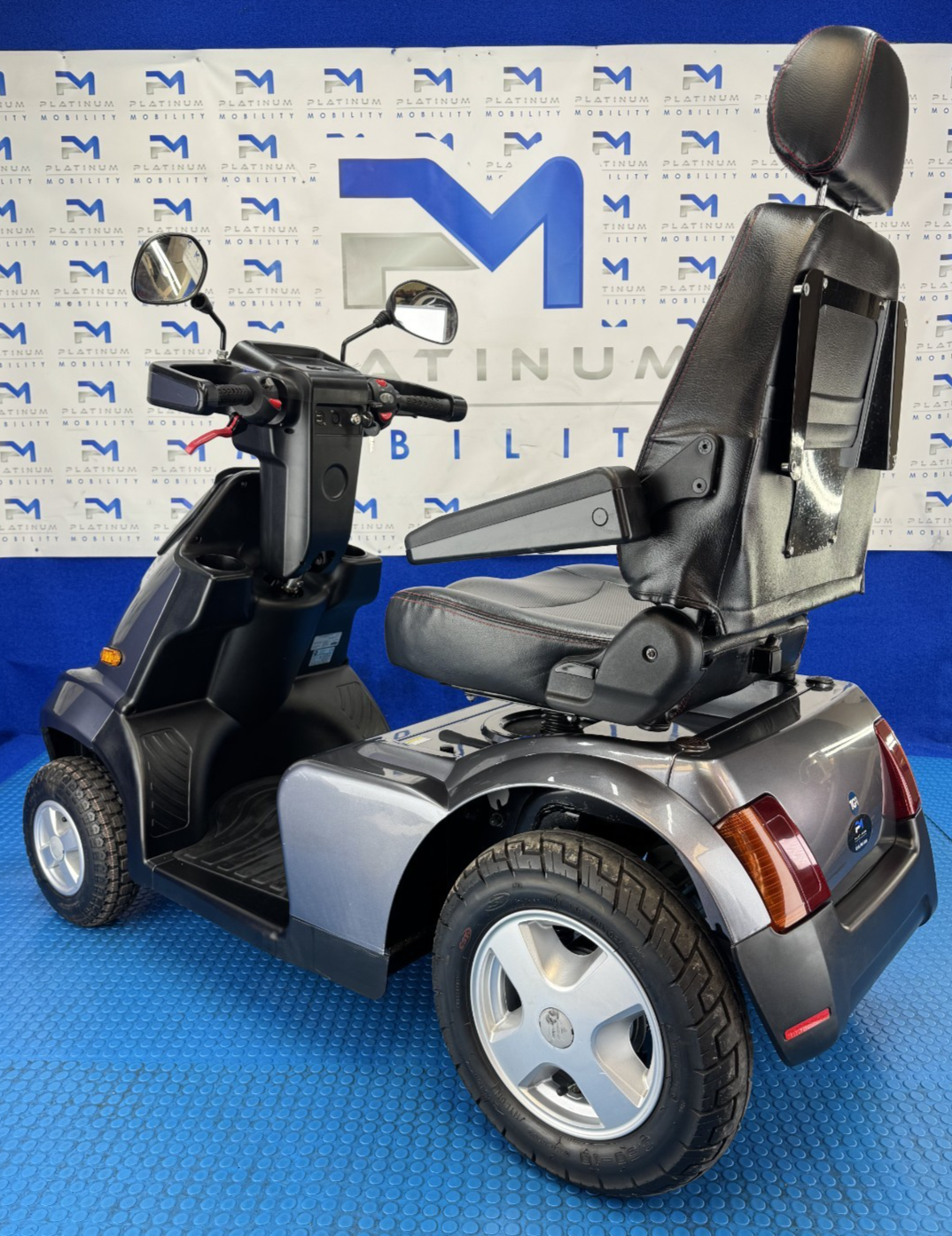 TGA Breeze S4 8MPH All Terrain Mobility Scooter Road Stunning Condition 2114