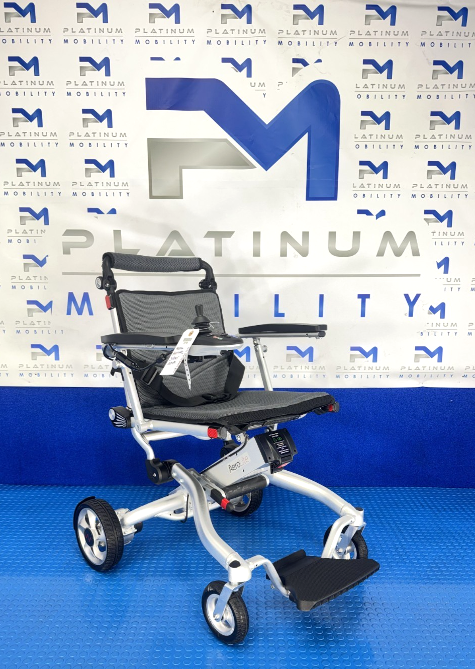 Motion Healthcare Trekker Aerolite ELECTRIC WHEELCHAIR POWERCHAIR 4MPH 2718