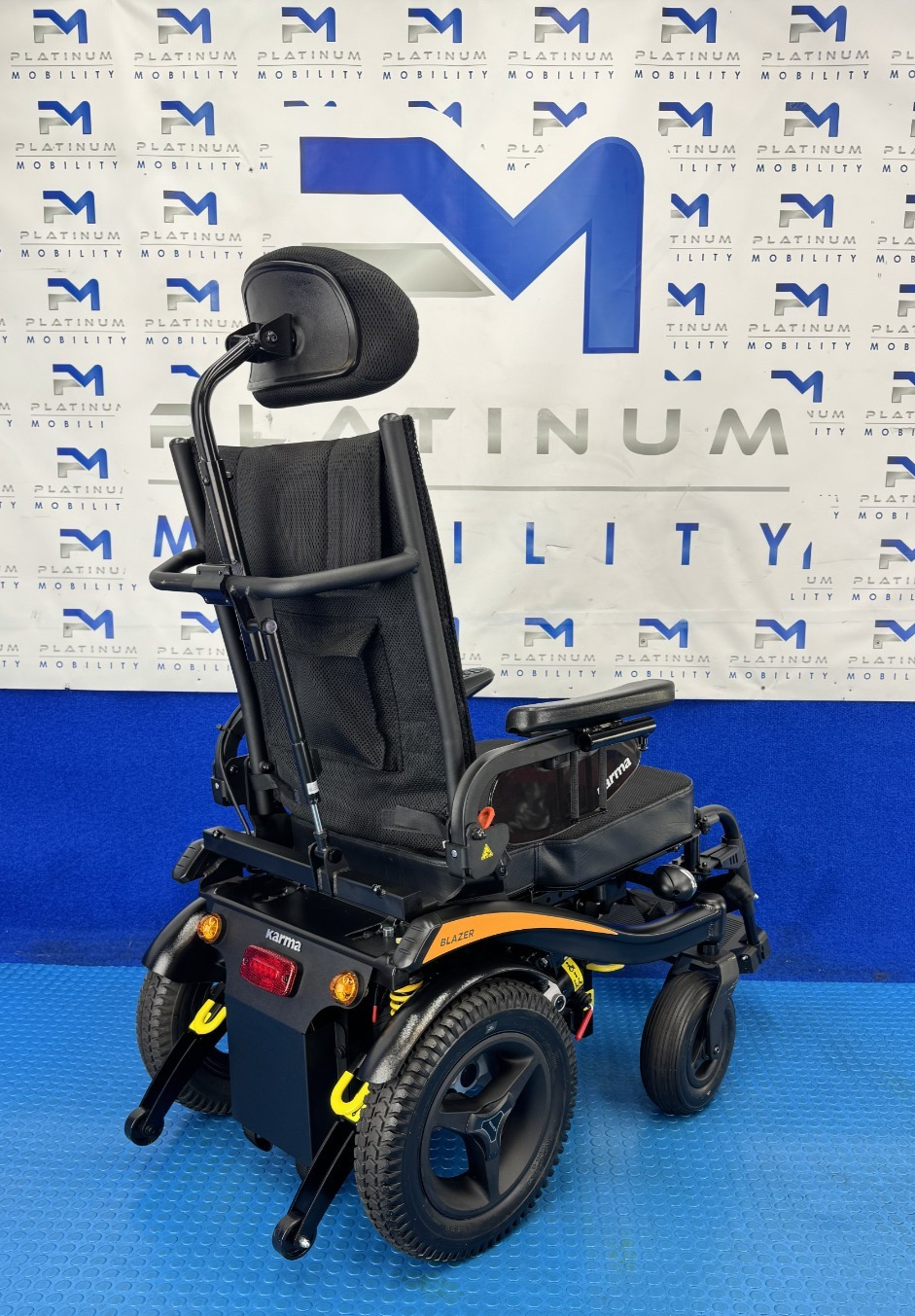 KARMA BLAZER 2 MOBILITY ELECTRIC WHEELCHAIR POWERCHAIR 4 MPH All Terrain 2802