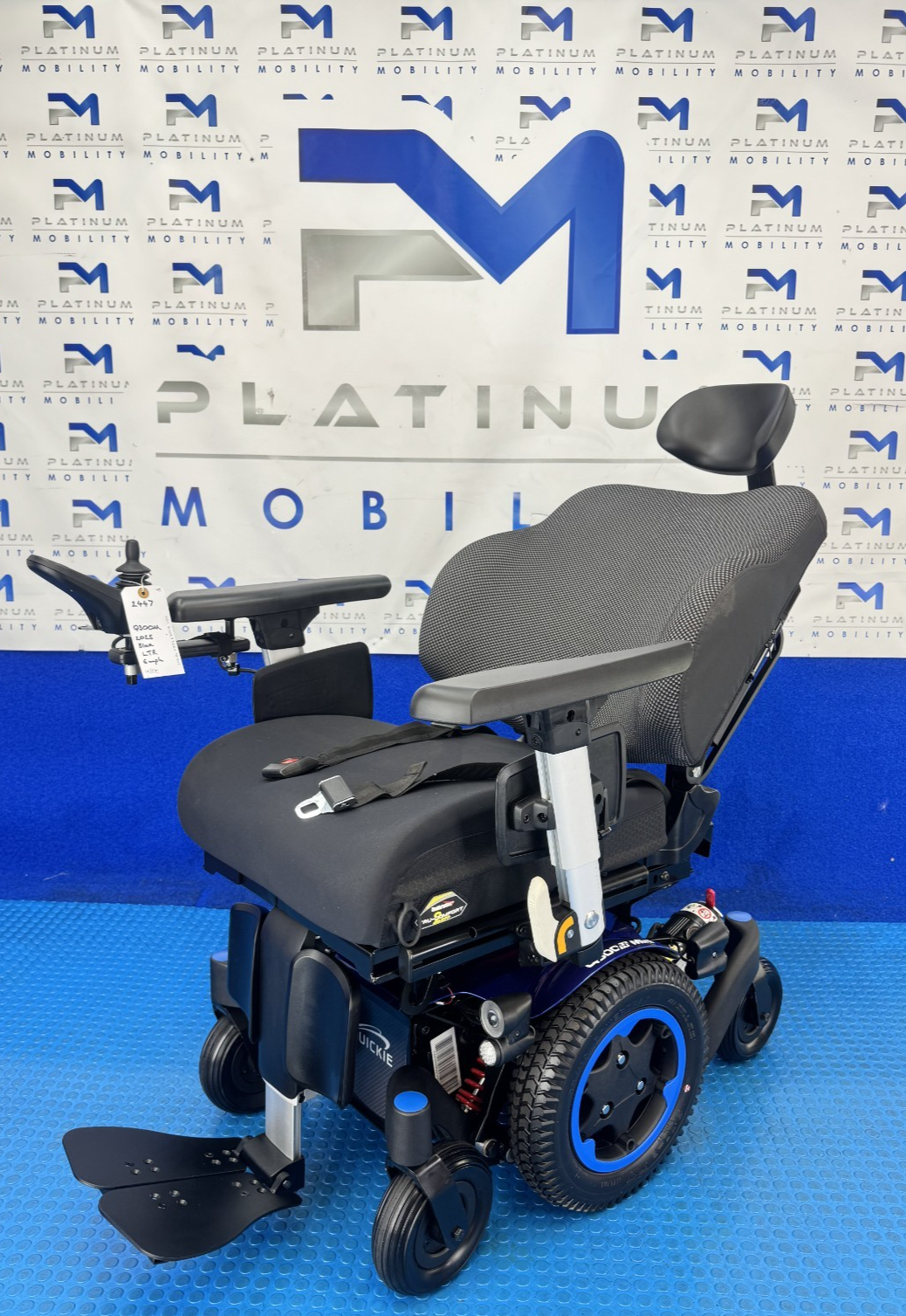 SUNRISE QUICKIE Q300M 6MPH ELECTRIC RECLINE RISER TILT POWERCHAIR 2447