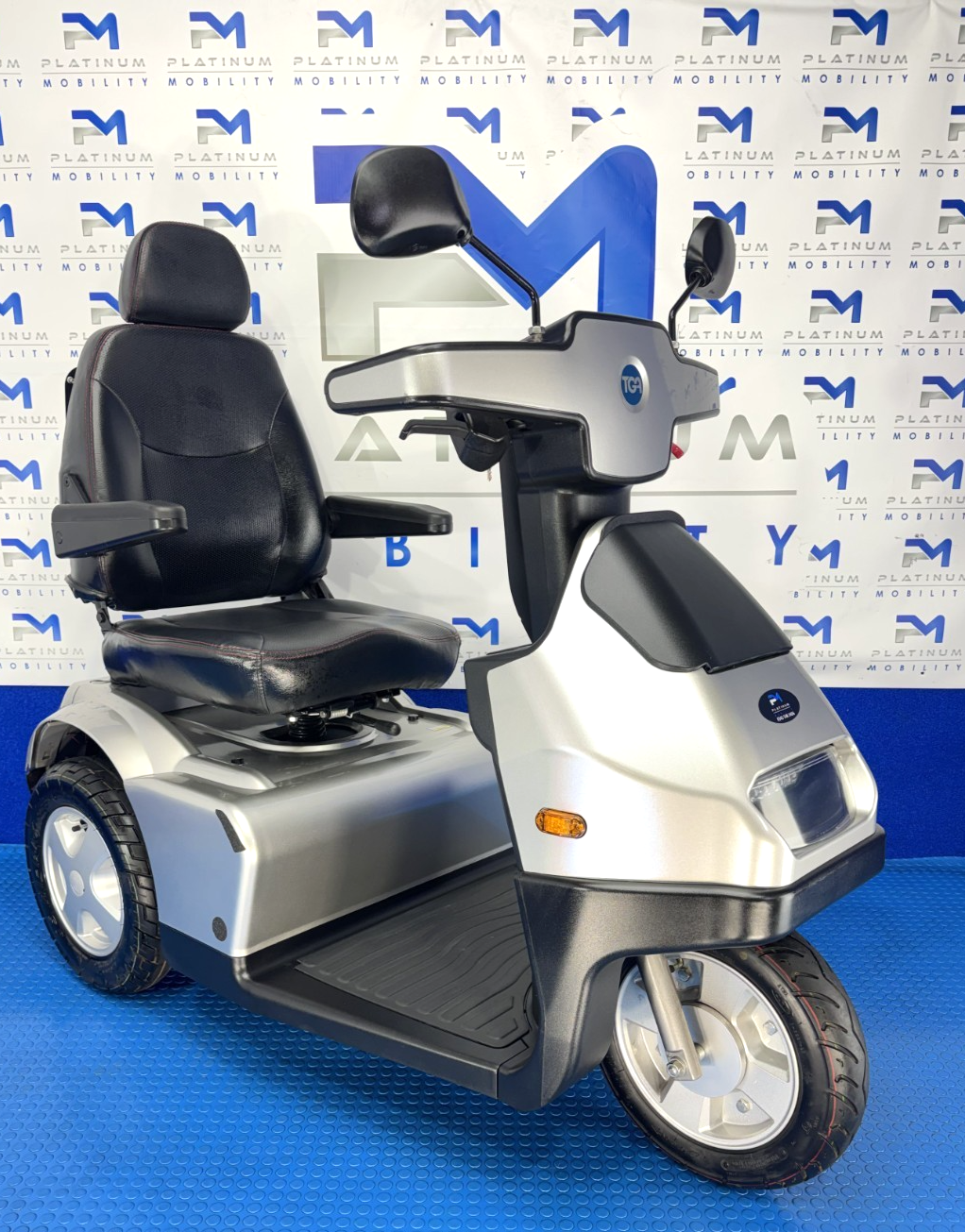 TGA Breeze S3 8MPH LARGE Mobility Scooter All Terrain 2116