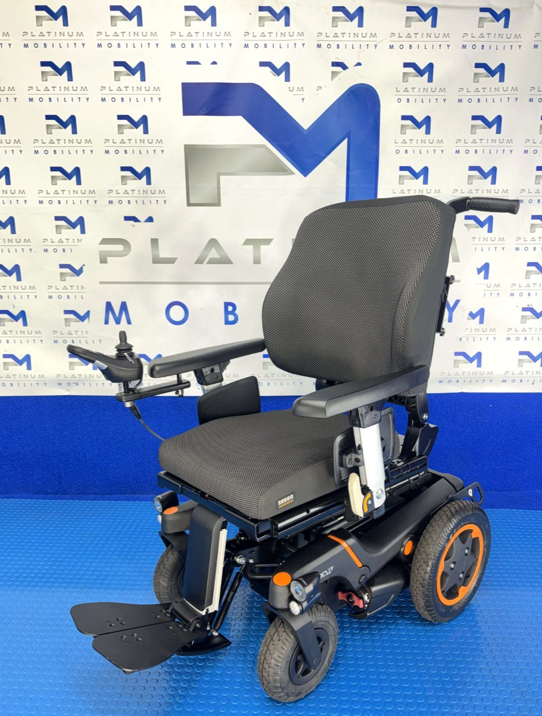 Sunrise Quickie Q500 R Powerchair Electric Rise, Tilt, 4mph 2406