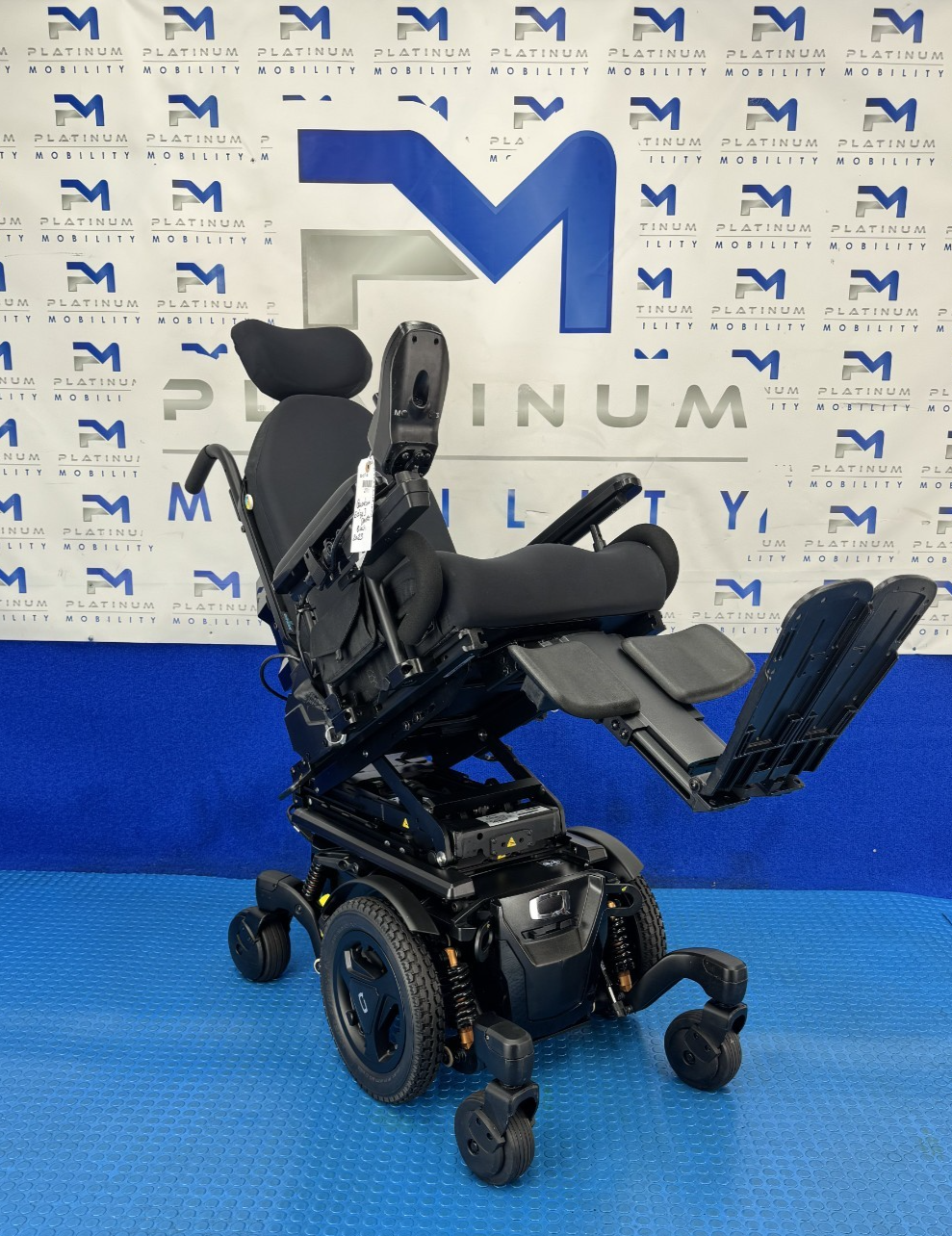 PRIDE QUANTUM EDGE 3 STRETTO 6MPH ELECTRIC POWER WHEELCHAIR POWERCHAIR 2771