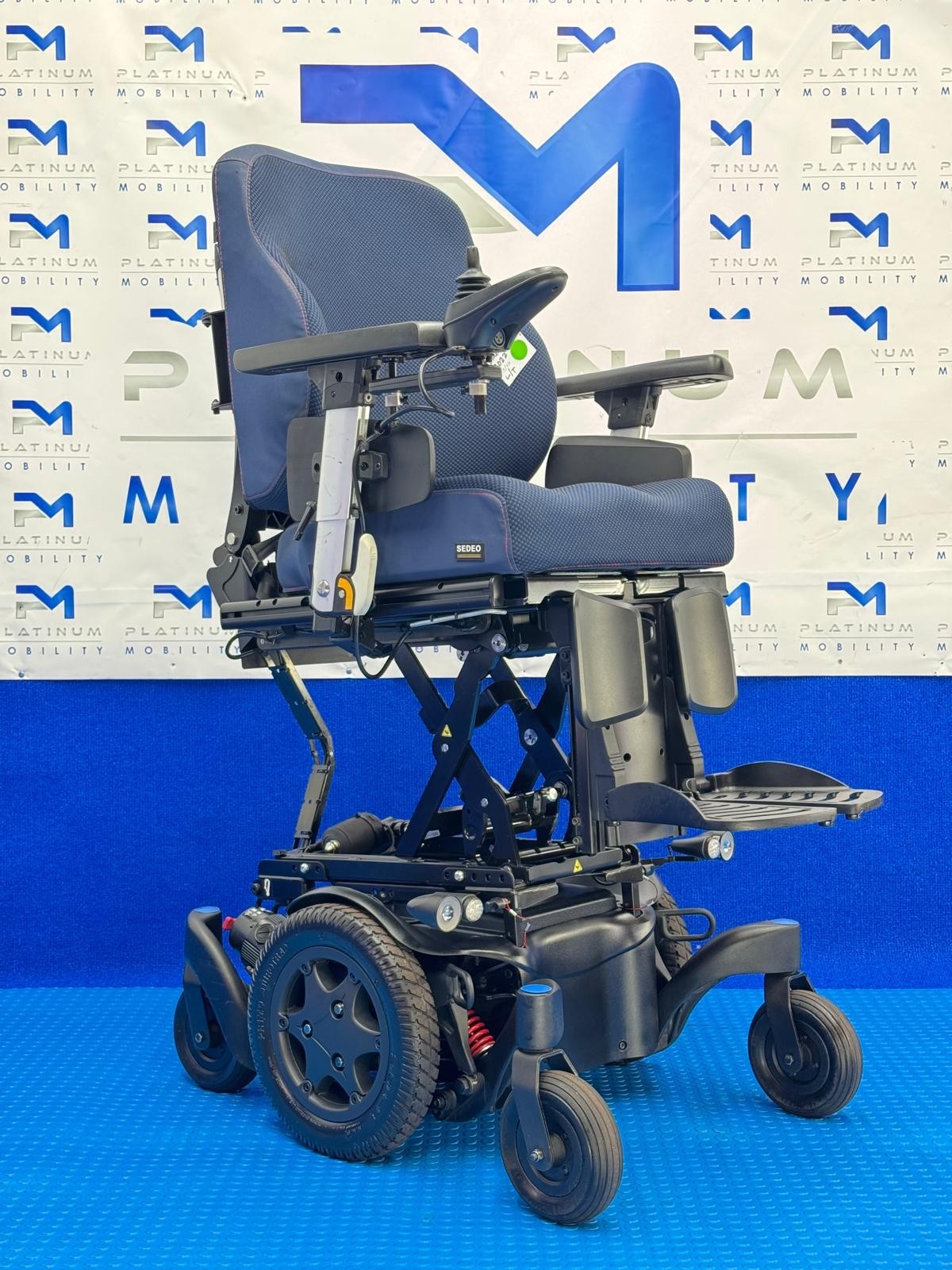 Sunrise Quickie Q500 M Powerchair – 6mph Riser Electric Wheelchair (1720)