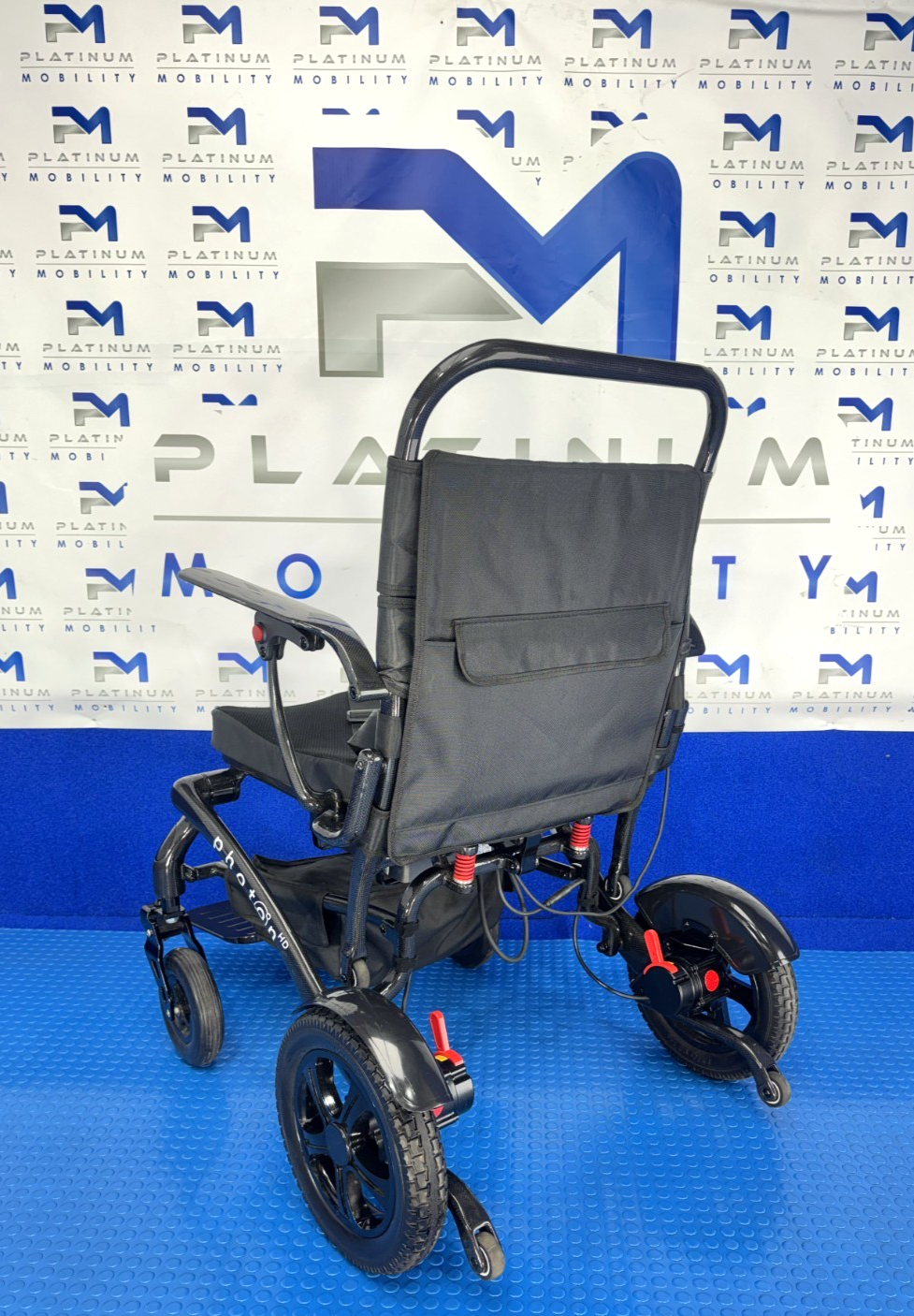 Motion Healthcare Photon HD Carbon Powerchair Lightweight Folding 4mph 2712