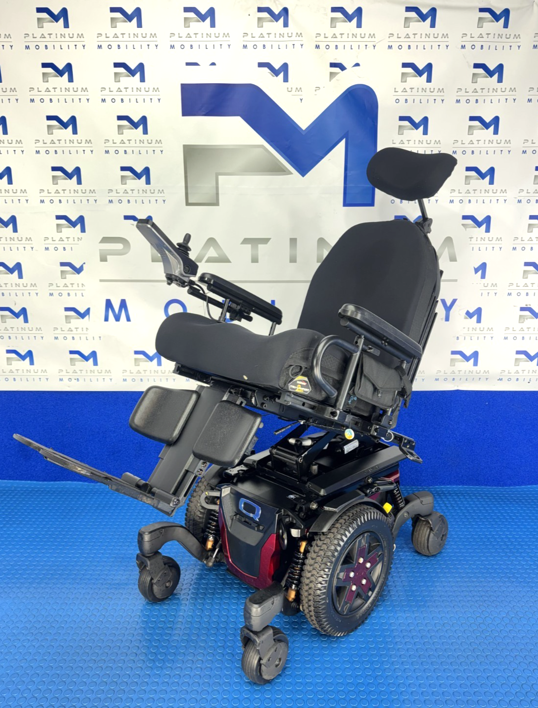Quantum Edge 3 Stretto Powerchair – 4mph, Tilt Compact Electric Wheelchair 2901