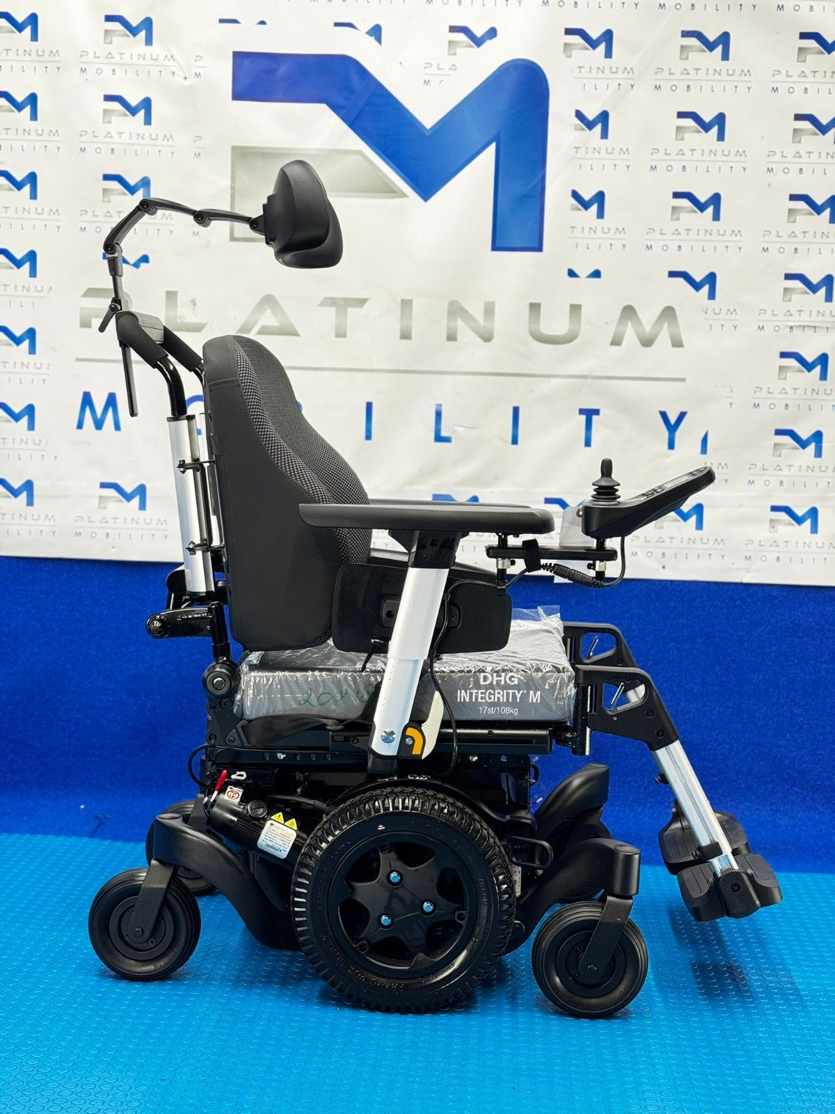 2025 Sunrise Quickie Q400M MWD 6mph Powerchair Electric Wheelchair Mobility 1930