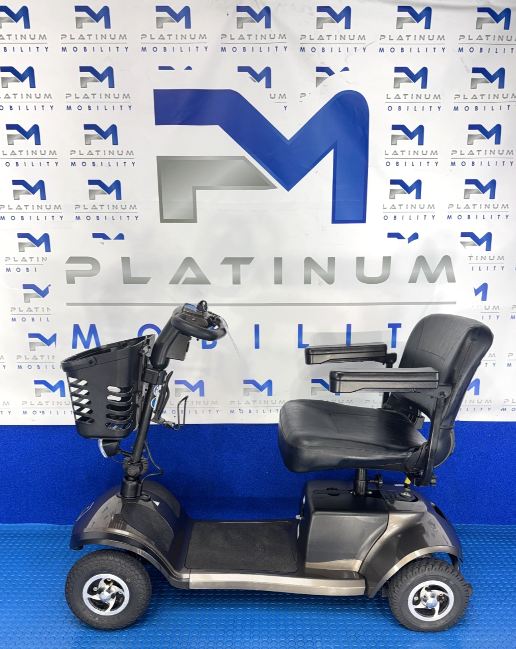 One Rehab Vantage Lightweight Mobility Scooter 4MPH Portable 4065