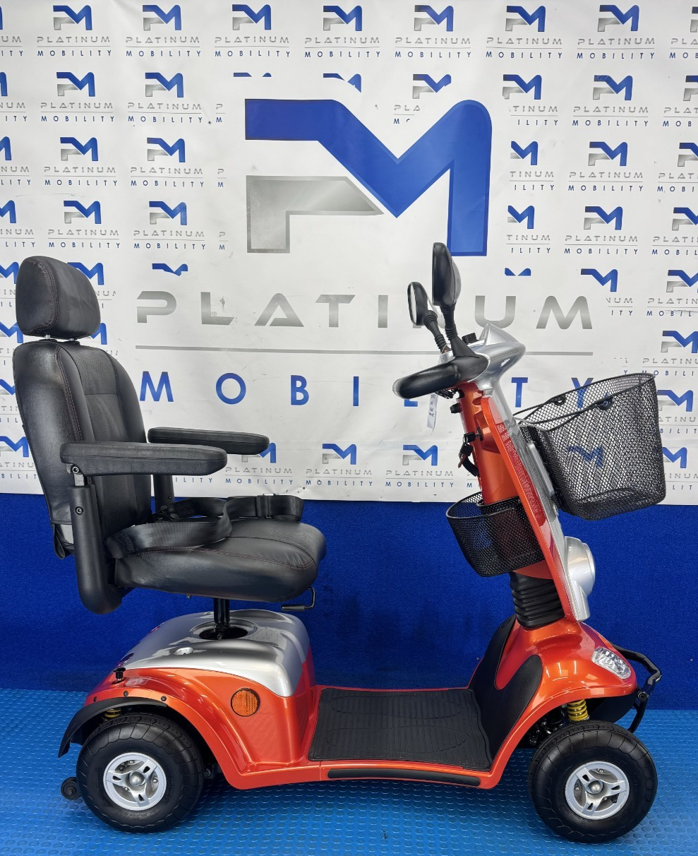 Kymco Midi Mobility Scooter New Batteries Air Tyres 8mph 2483