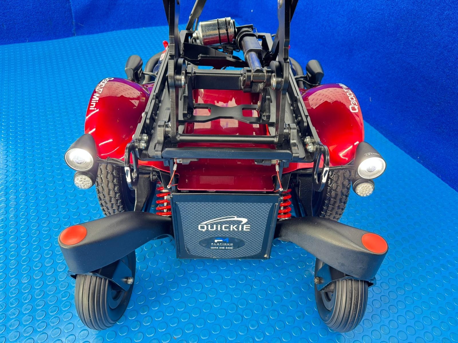 2025 Sunrise Quickie Q300M Mini Powerchair 4 mph Riser Electric Wheelchair 2165
