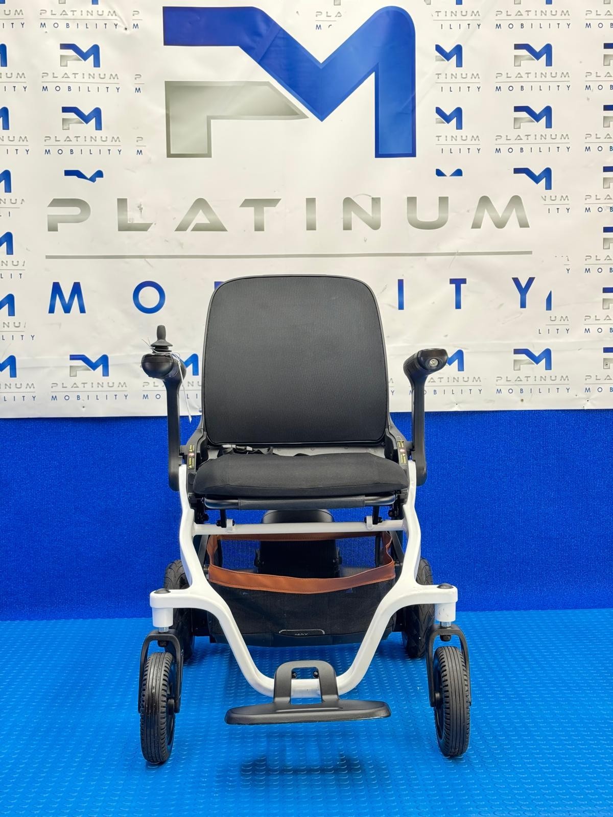 2024 Robooter E40 Folding Mobility Electric Wheelchair Remote 4mph 1832