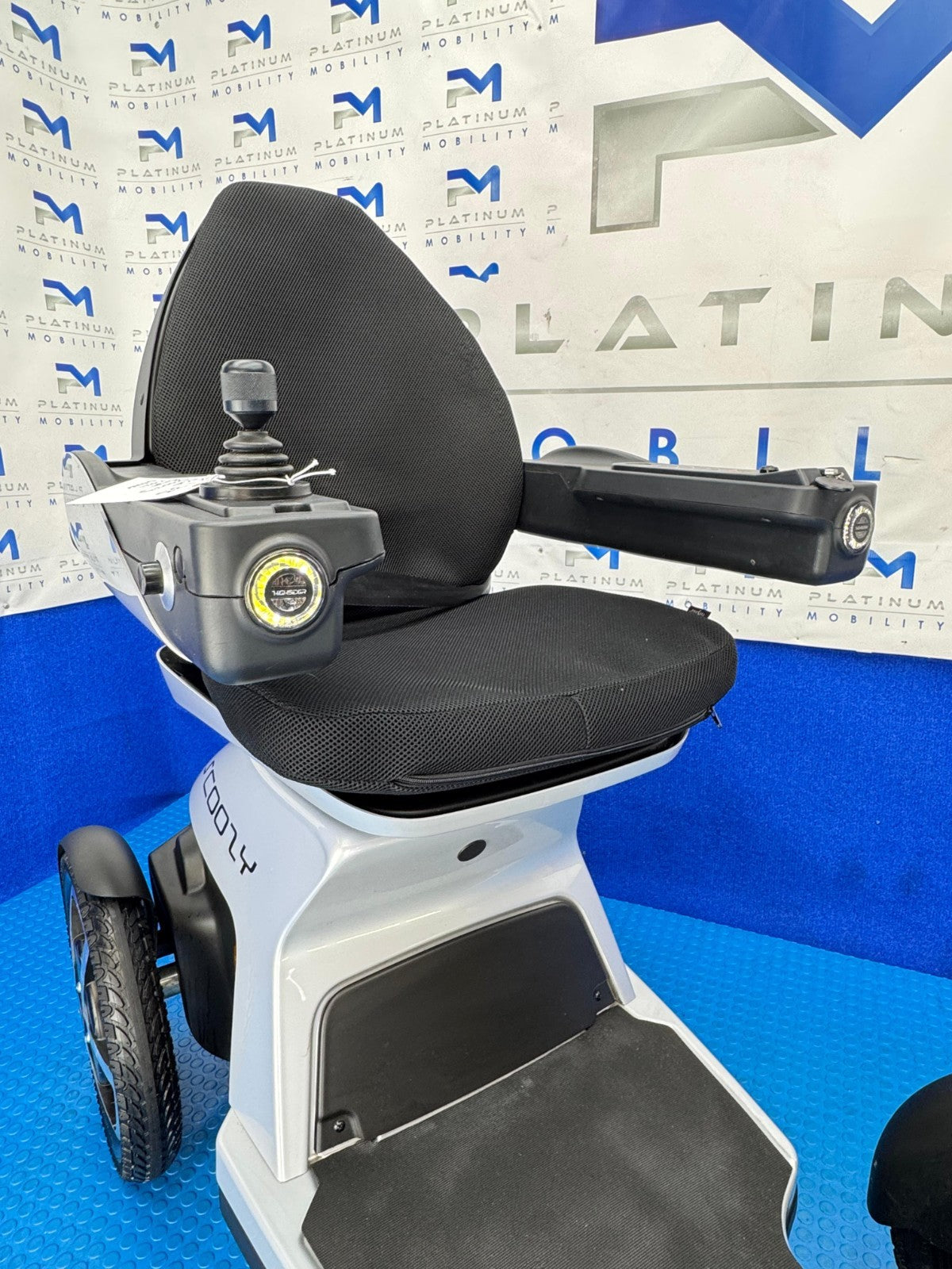 TGA Scoozy Electric Wheelchair Mobility Scooter Powerchair 8mph All Terrain 2133