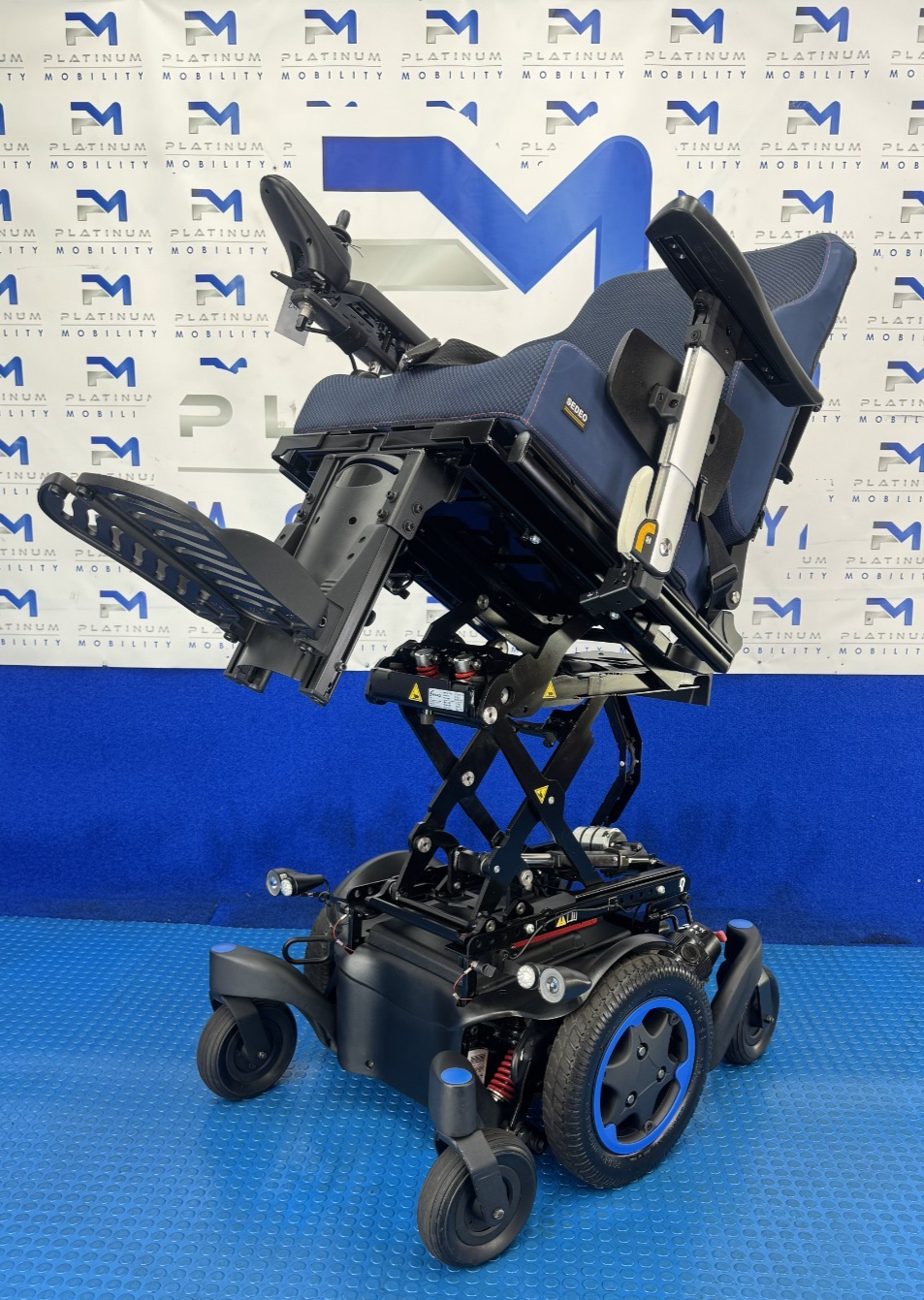 SUNRISE QUICKIE Q500M 6MPH ELECTRIC WHEELCHAIR RISER TILT POWERCHAIR 2561