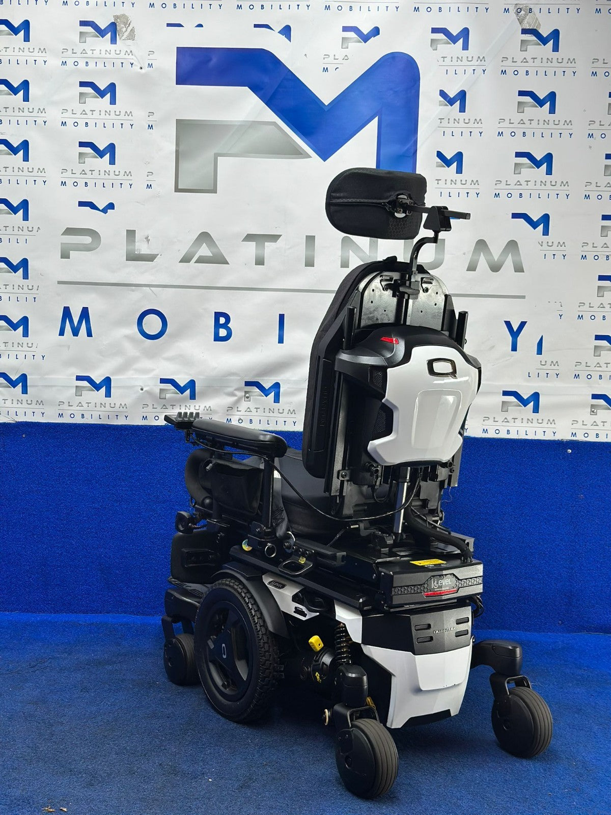 Quantum Edge 3 Stretto Powerchair – 6mph Narrow Electric Wheelchair (1622)