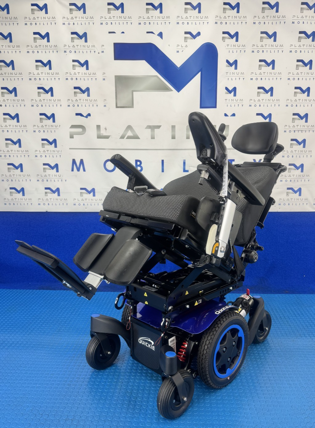 Sunrise Quickie Q300M Powerchair 4 mph Riser, Tilt Electric Wheelchair 2377