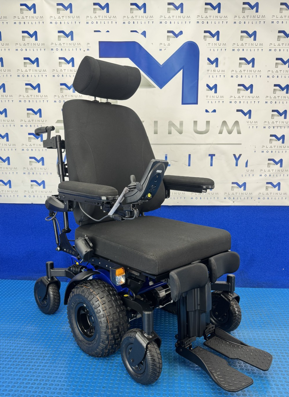 Magic Mobility Frontier V6 Wheelchair Rise, Tilt, Electric legs 6 Mph 2510