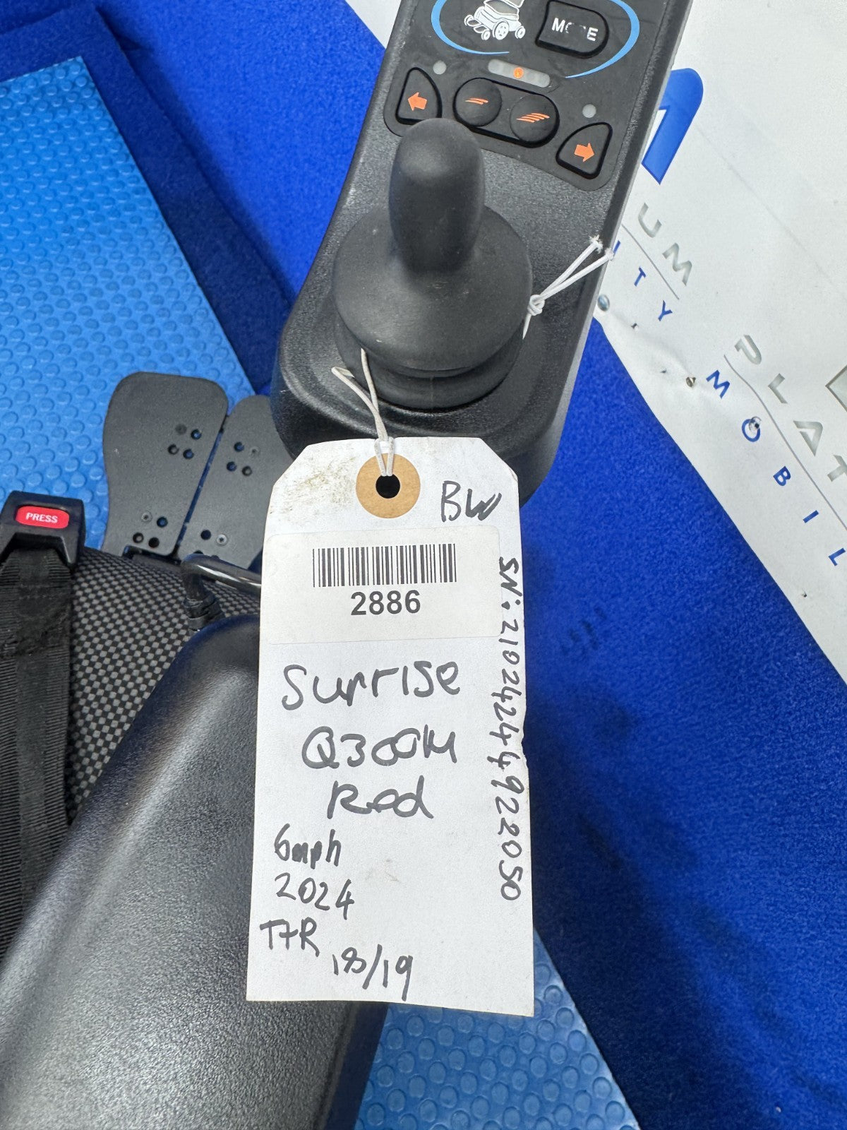Sunrise Quickie Q300M Powerchair 6 mph Riser, Tilt Electric Wheelchair 2886