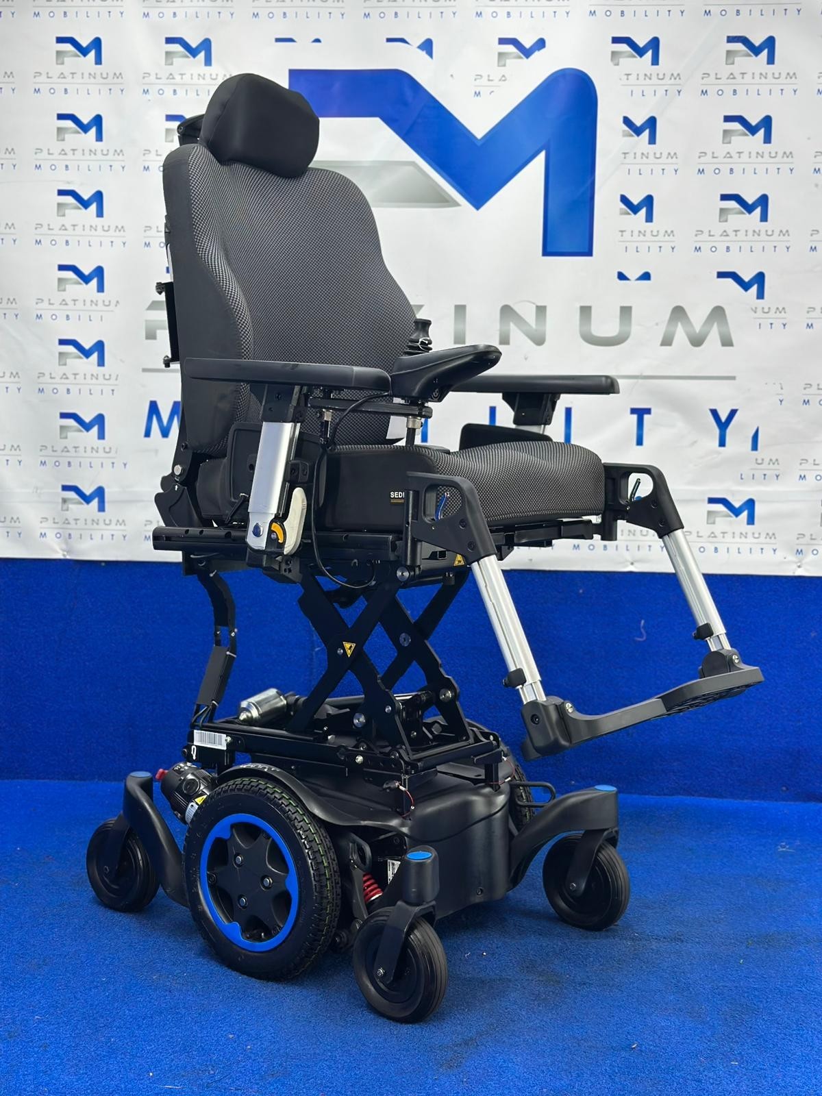 Quickie Q500 M Powerchair – 6mph Riser Electric Wheelchair by Sunrise 1632