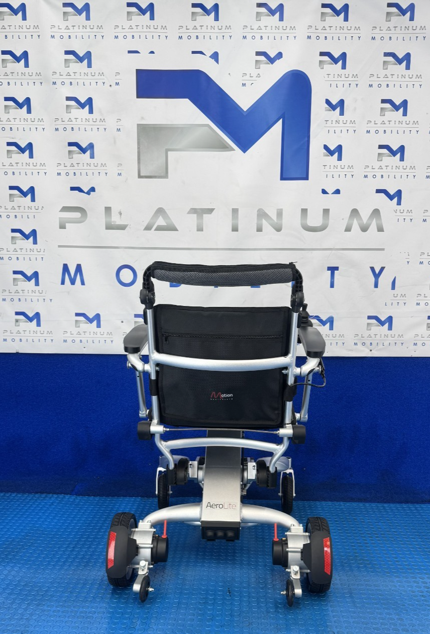 Motion Healthcare Trekker Aerolite ELECTRIC WHEELCHAIR POWERCHAIR 4MPH 2575