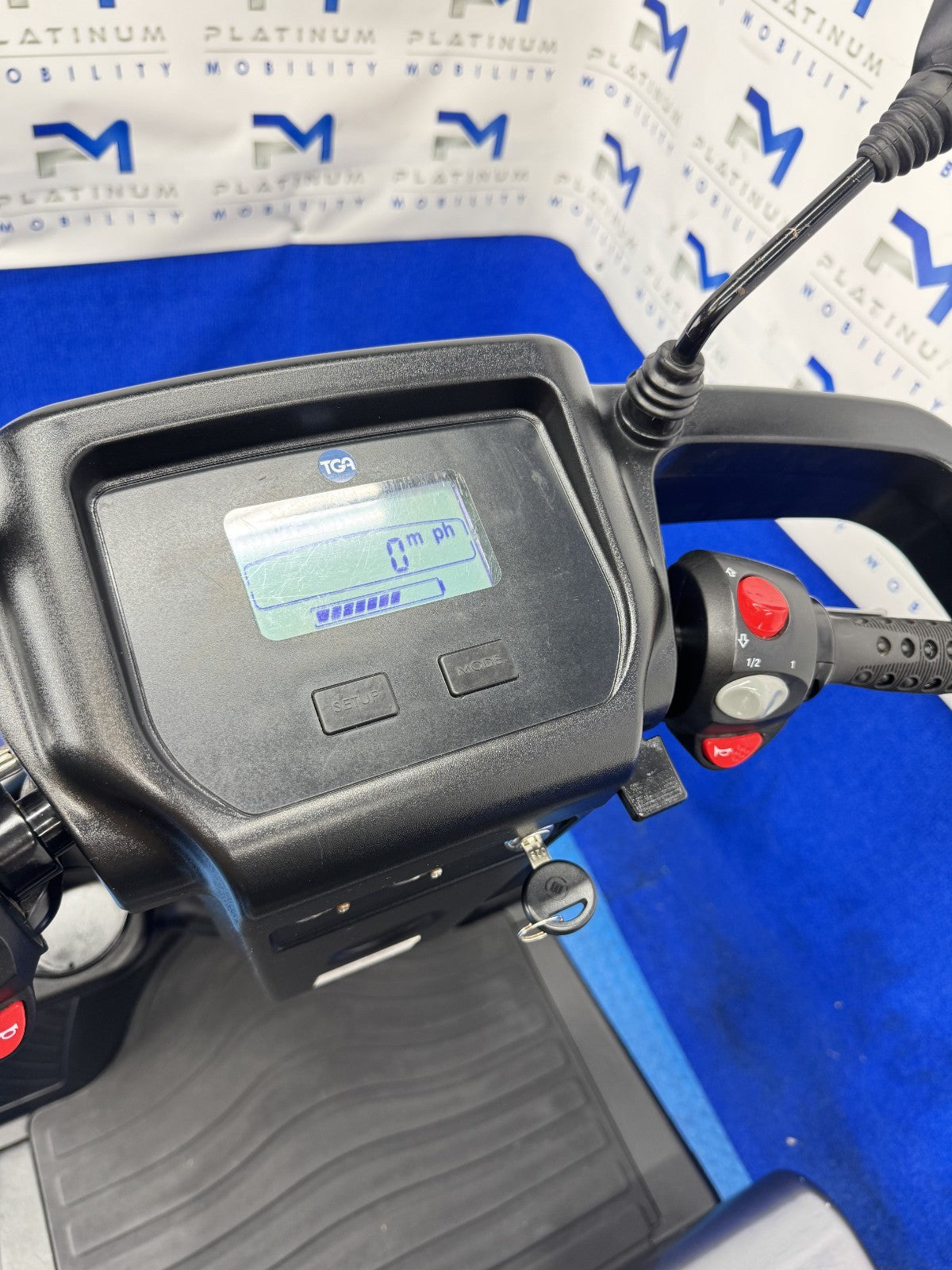 TGA Breeze S4 8MPH All Terrain Mobility Scooter Road Stunning Condition 2325