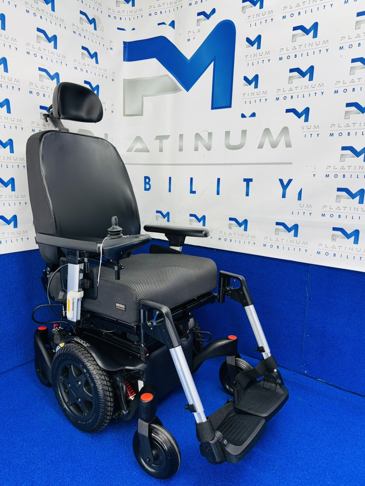 SUNRISE QUICKIE Q500 M 4MPH ELECTRIC MOBILITY POWERCHAIR WHEELCHAIR CHAIR