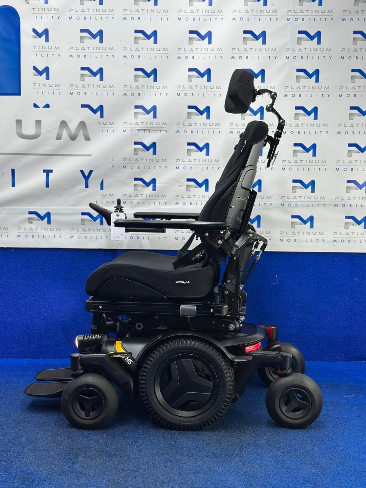 Permobil M5 Corpus 6 mph Electric Wheelchair Powerchair Mobility 1567