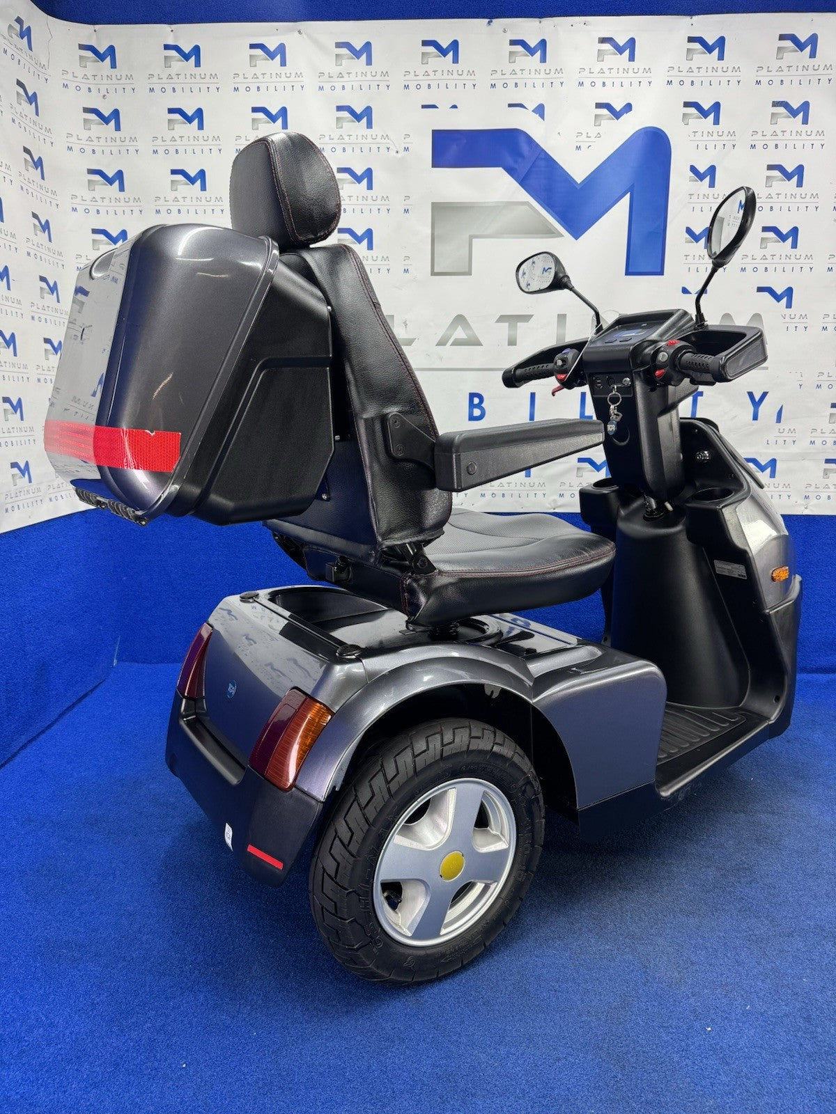 2022 TGA Breeze S3 8MPH LARGE Mobility Scooter All Terrain 1801