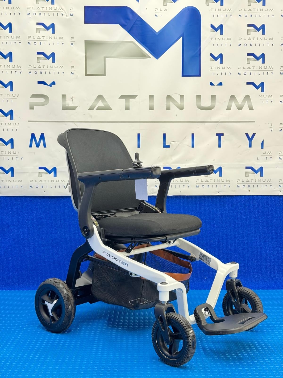 2024 Robooter E40 Folding Mobility Electric Wheelchair Remote 4mph 1832