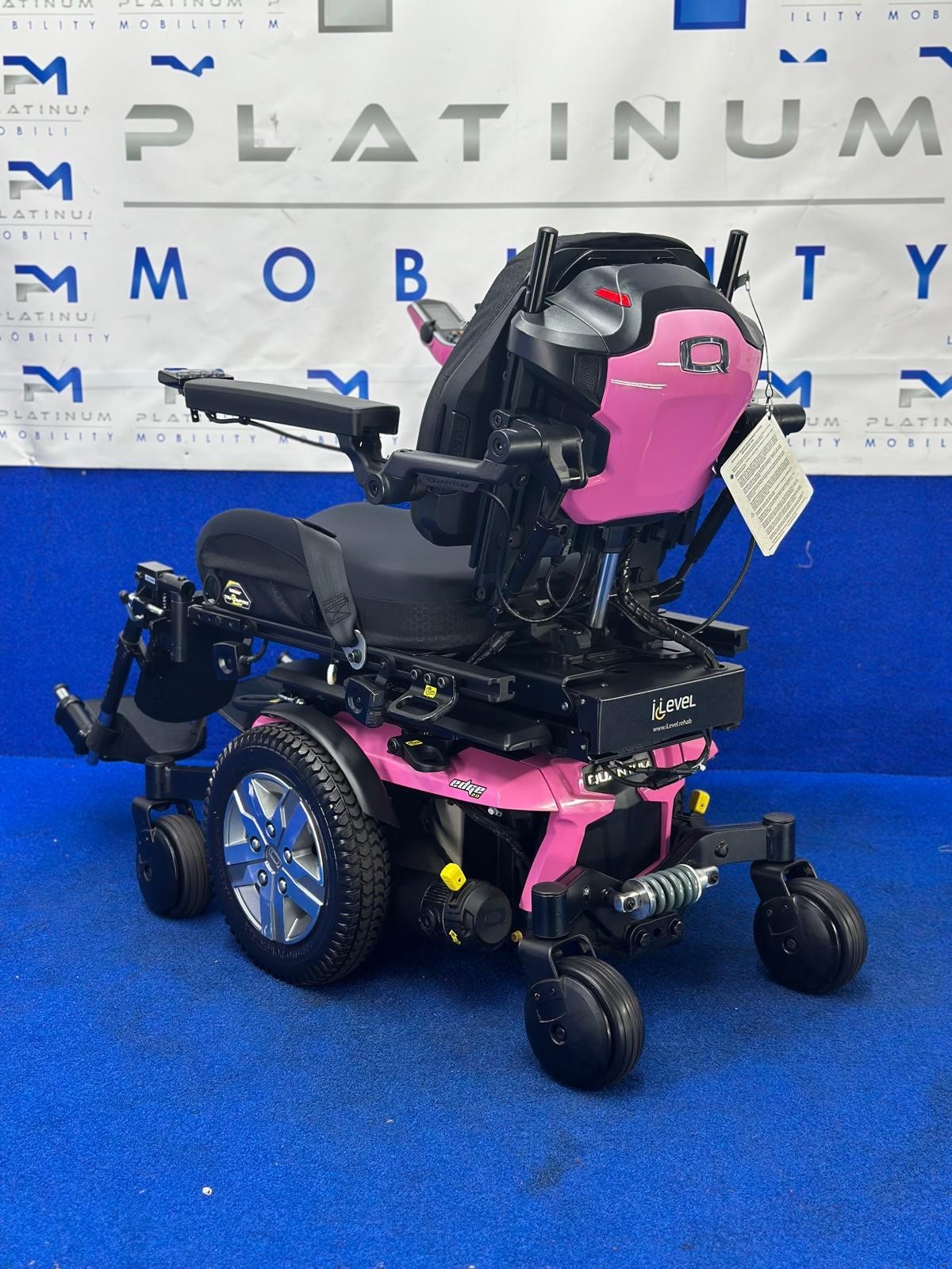 PRIDE QUANTUM Q6 EDGE 2.0 i-LEVEL 6 MPH ELECTRIC MOBILITY POWERCHAIR 1650
