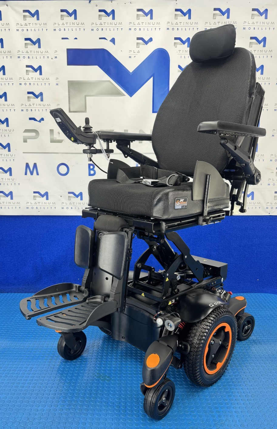 Sunrise Quickie Q700 M – 6mph Riser, Tilt, Electric Recline, leg Rests 2762