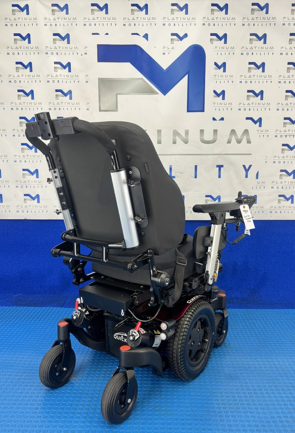Sunrise Quickie Q300M Powerchair 6 mph Riser, Tilt Electric Wheelchair 2913
