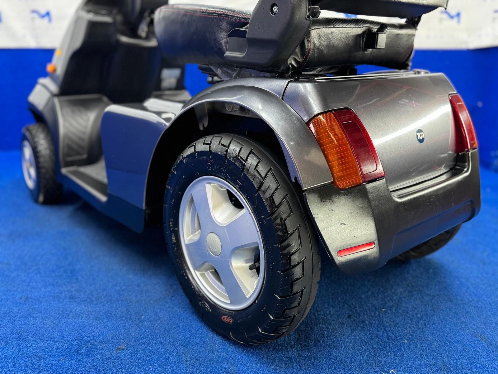 2022 TGA Breeze S4 8MPH All Terrain Mobility Scooter Immaculate Condition 1800