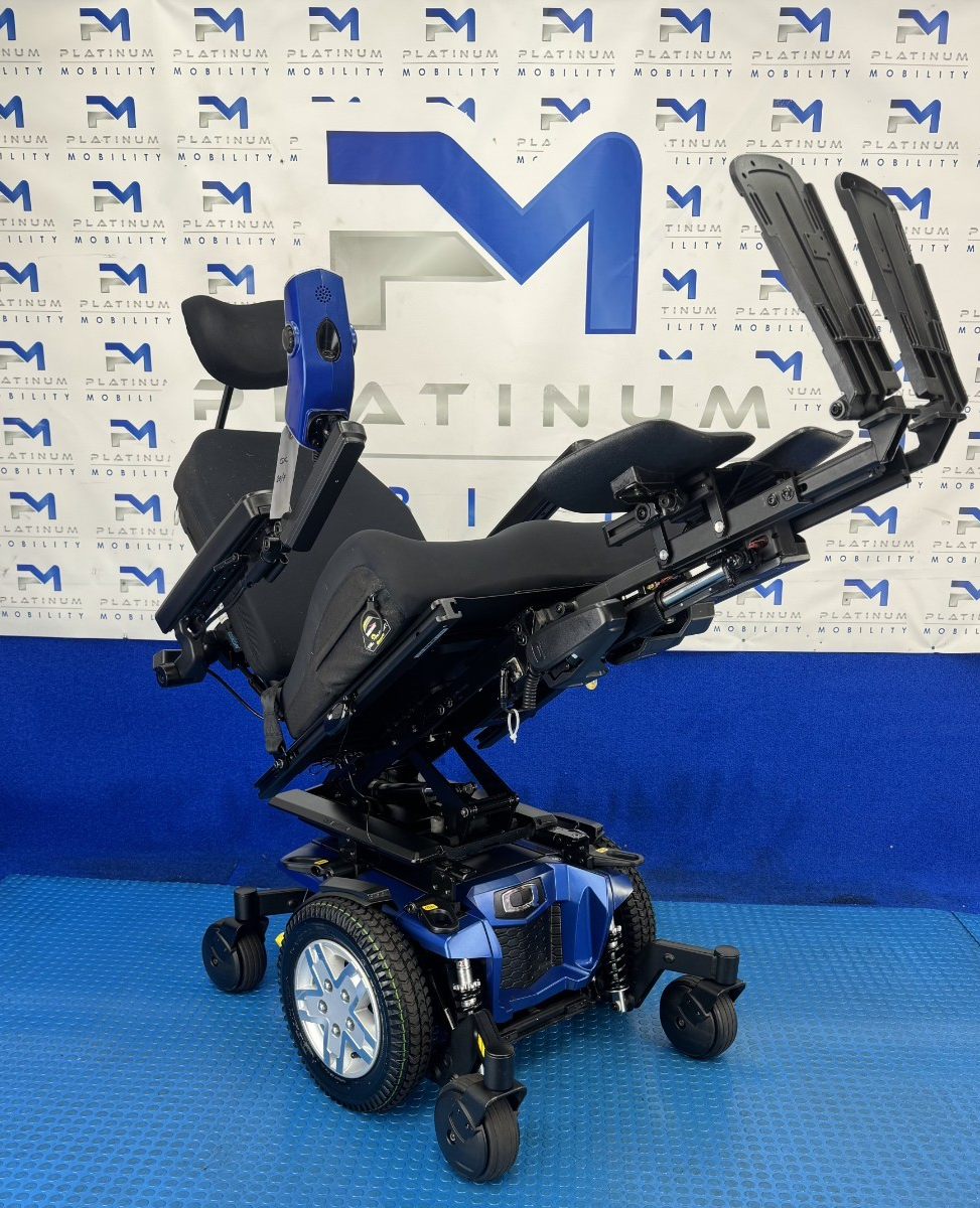 Quantum Edge 2 Electric Wheelchair Tilt Recline Electric Legs 6mph 2500