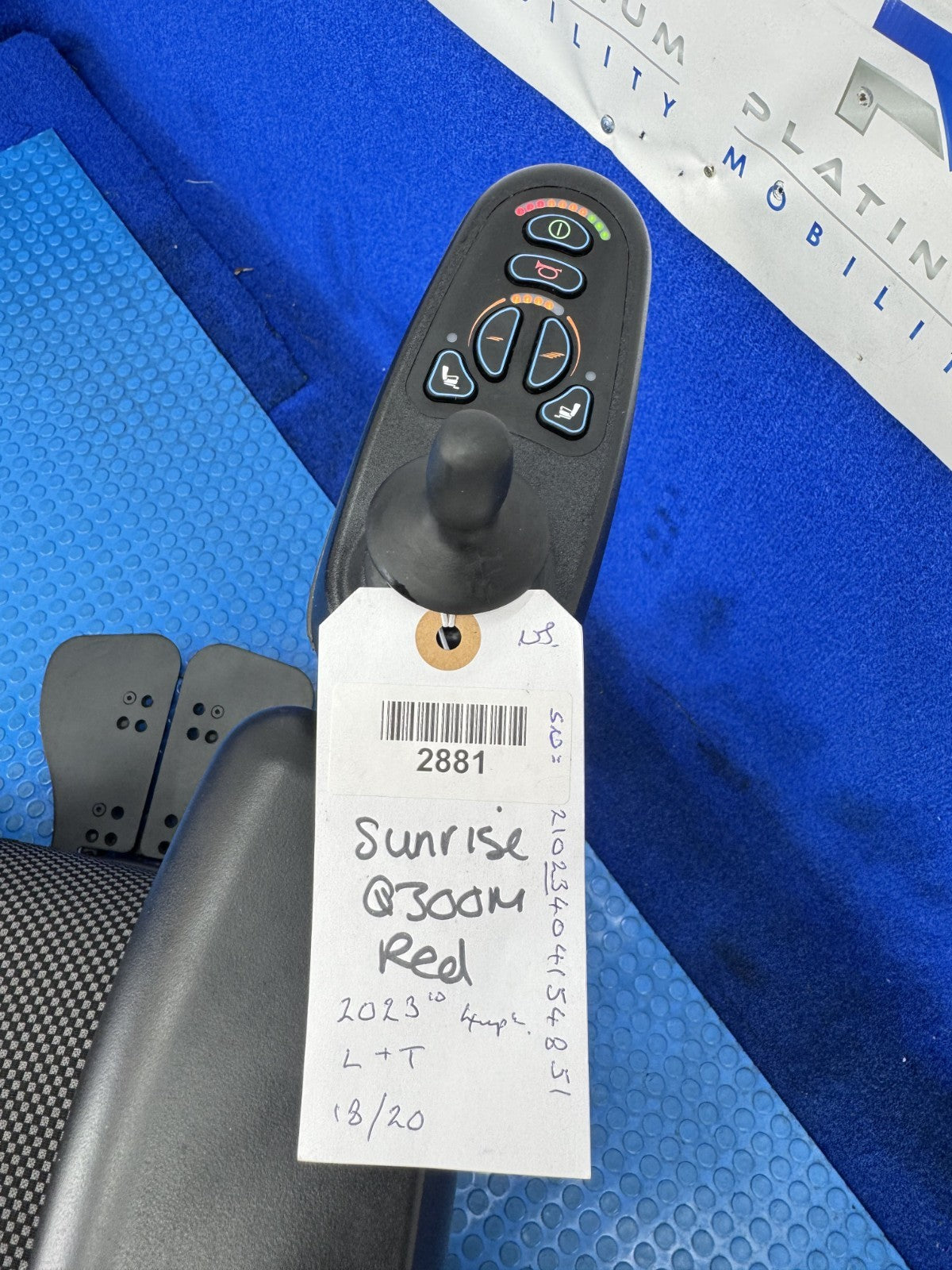 Sunrise Quickie Q300M Powerchair 4 mph Riser, Tilt Electric Wheelchair 2881