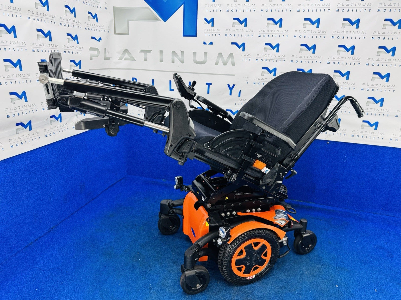 INVACARE TDX SP2 6 MPH ELECTRIC WHEELCHAIR POWERCHAIR MOBILITY Riser Tilt 1165