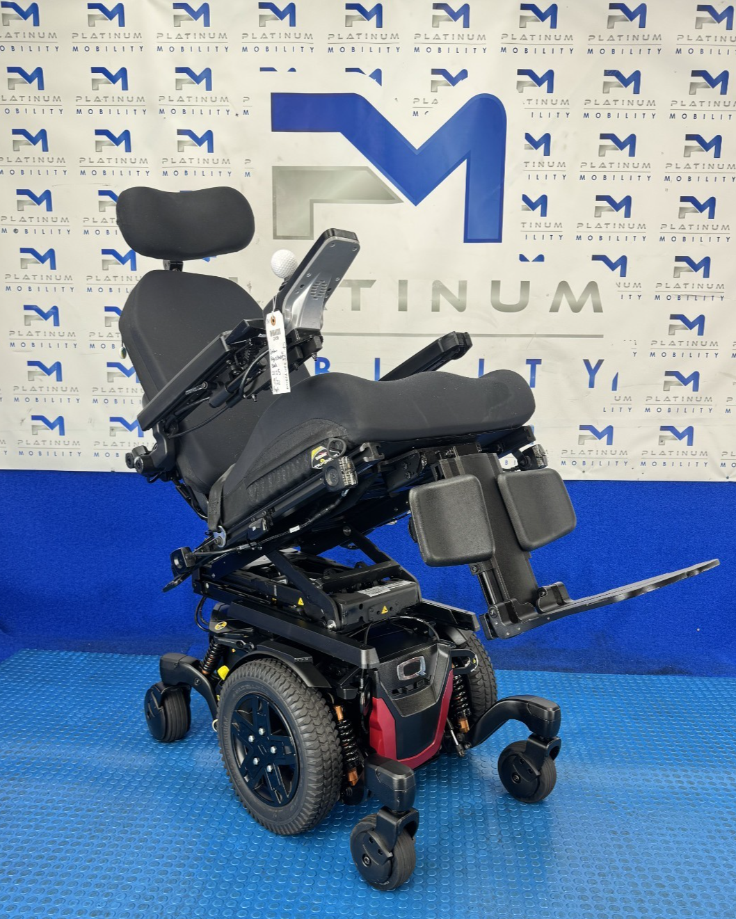 2025 PRIDE QUANTUM EDGE 3 STRETTO 6 MPH ELECTRIC MOBILITY POWERCHAIR 2550