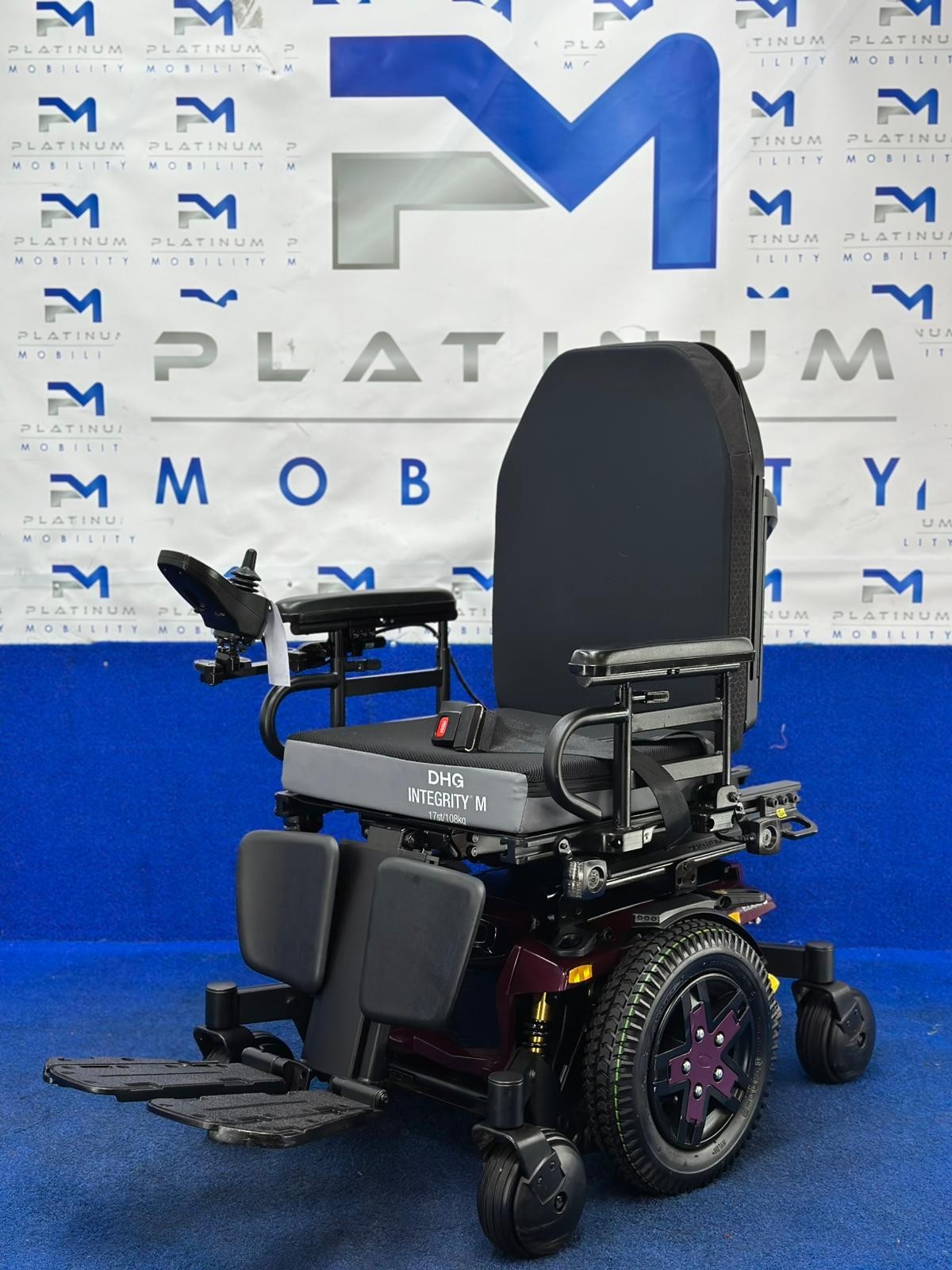 PRIDE QUANTUM EDGE 3 6 MPH ELECTRIC POWER WHEELCHAIR POWERCHAIR 1542