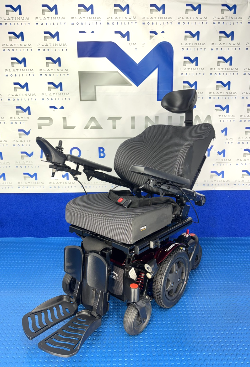 2025 SUNRISE QUICKIE Q300M 6MPH MANUAL RECLINE RISER TILT LEGS POWERCHAIR 4021