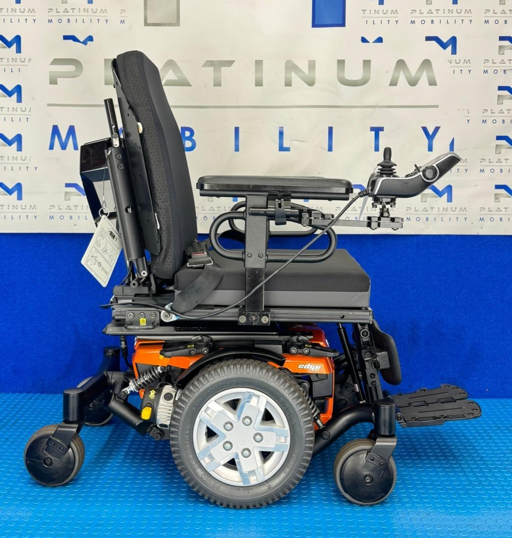 Quantum Q6 2.0 Edge HD Electric Powerchair 4mph Heavy Duty 32st Mid Wheel 1814
