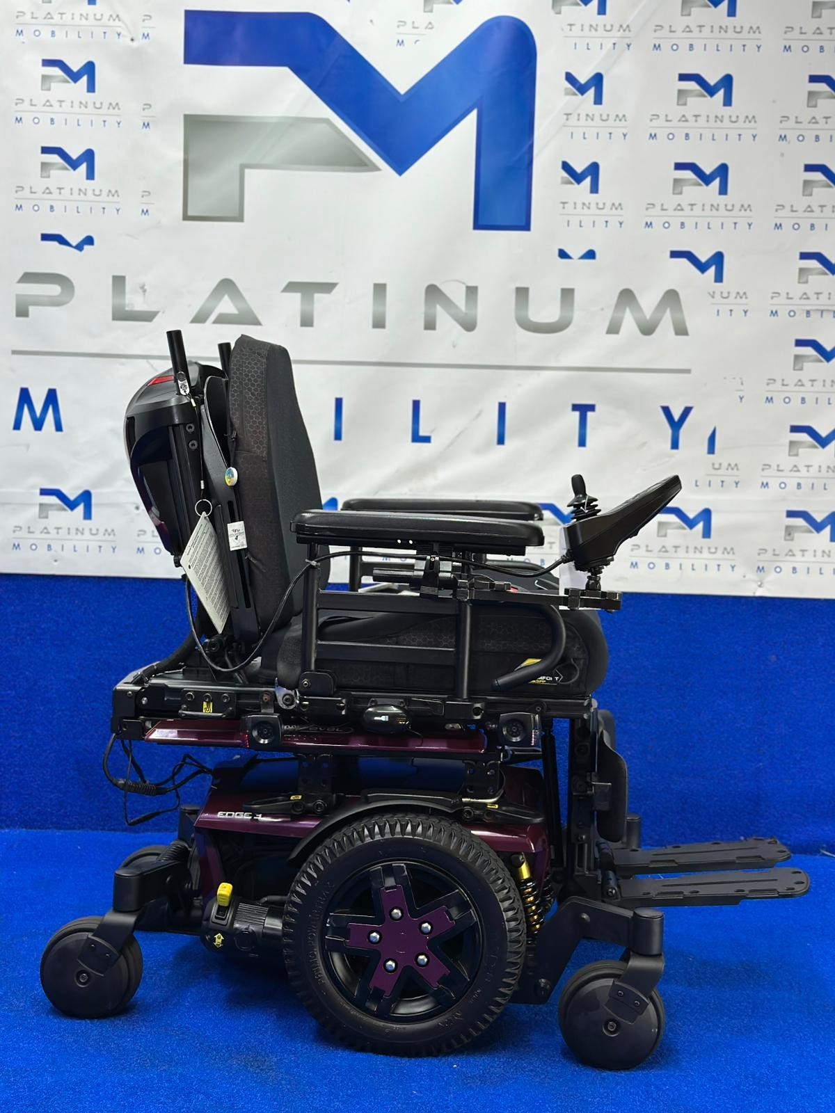 PRIDE QUANTUM EDGE 3 6 MPH ELECTRIC POWER WHEELCHAIR POWERCHAIR 1601