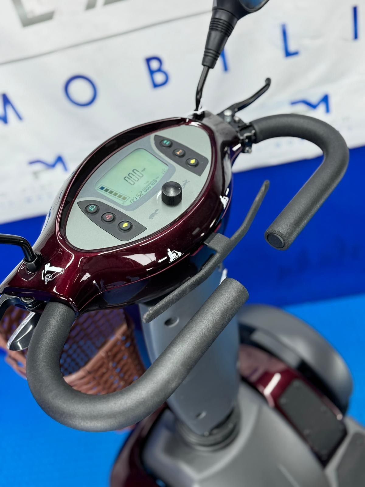 Eden Galaxy Roadmaster Plus Mobility Scooter 8MPH Road Legal Free Delivery 2160